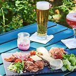 Greet Hotel Versailles - Voisins Le Bretonneux 