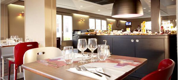 Greet Versailles - Le Bretonneux Hotel Voisins-le-Bretonneux