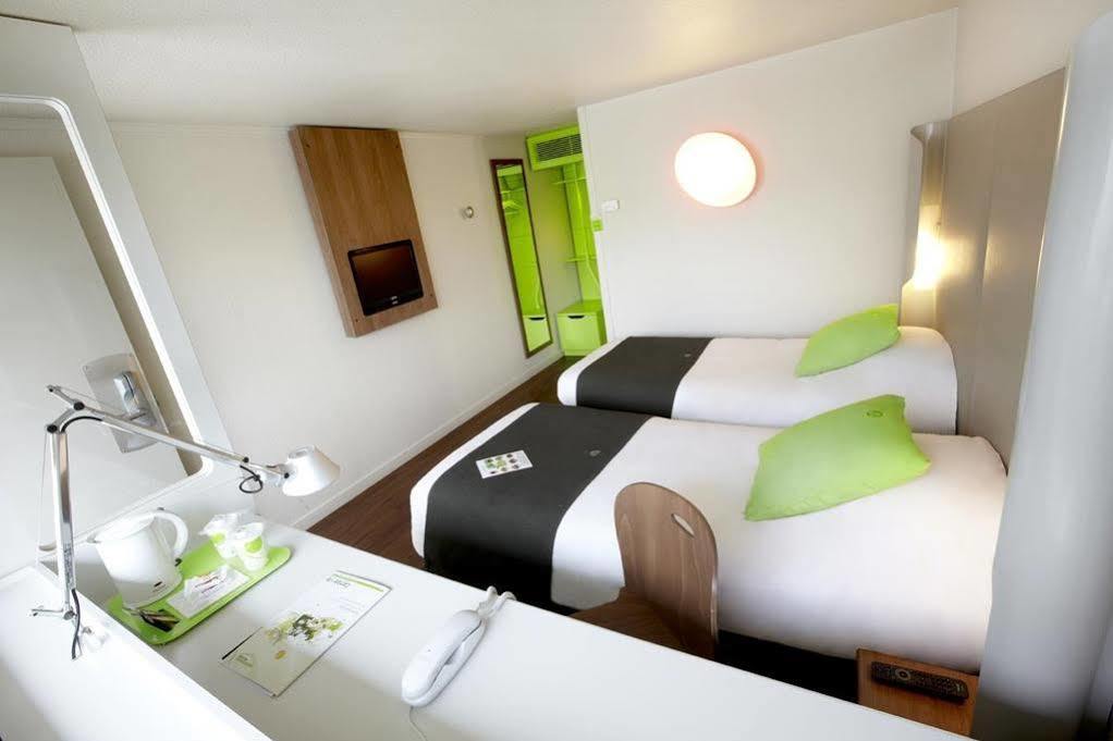 Hotel Greet Versailles - Le Bretonneux 3*